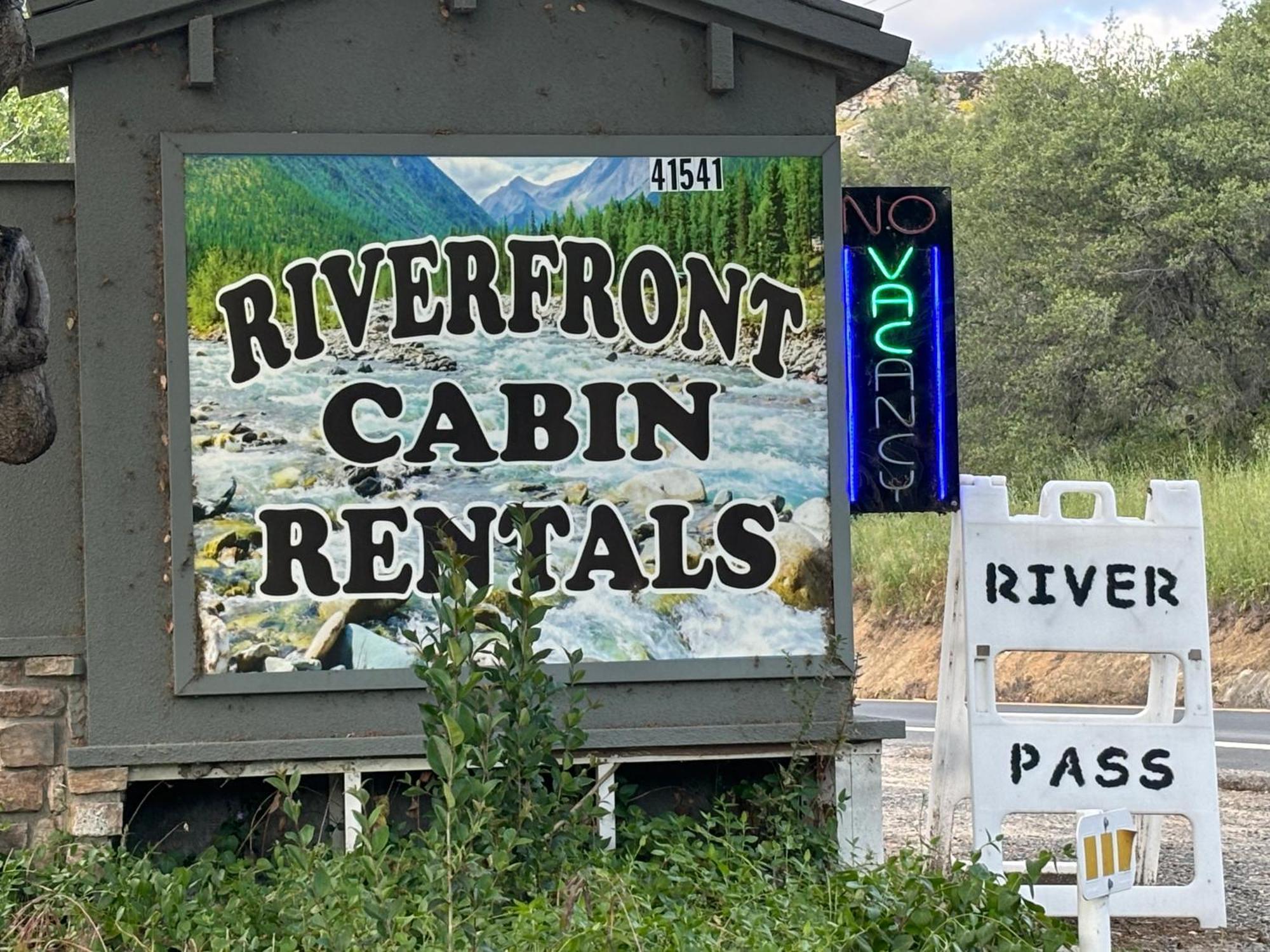 Sequoia River Front Cabins Three Rivers Exteriör bild